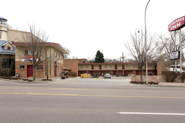 Plus de détails pour 620 W Colorado Ave, Colorado Springs, CO - Services hôteliers à vendre