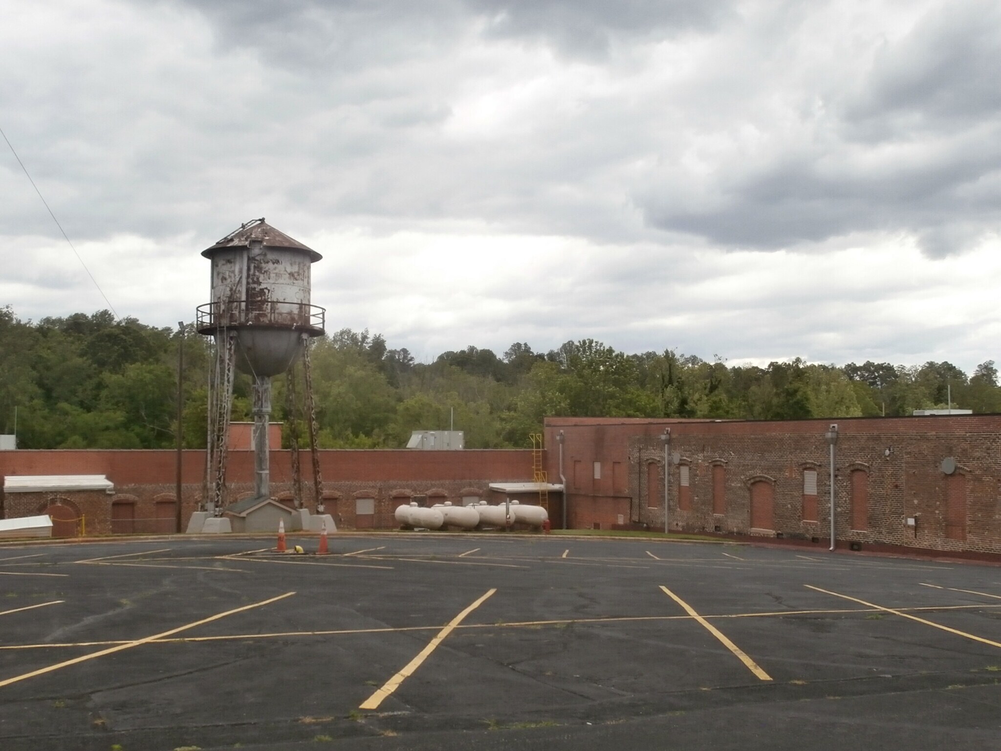 501 E Naomi St, Randleman, NC à vendre Photo du bâtiment- Image 1 de 17