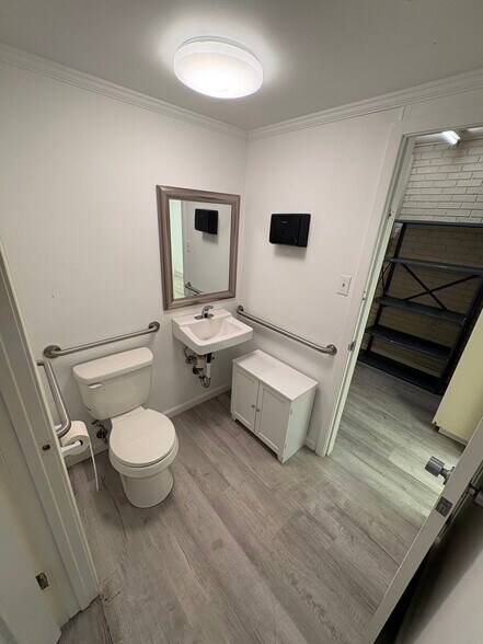 1110 AC Terrence Blvd, Opelousas, LA à vendre - Photo du bâtiment - Image 3 de 8