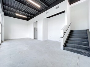 705 Hennis Rd, Winter Garden, FL for lease Building Photo- Image 1 of 3