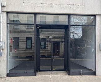 Plus de détails pour 108-110 E 4th St, Plainfield, NJ - Commerce de détail à louer