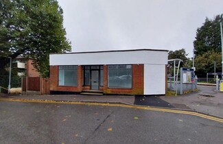 Plus de détails pour 12 Ockham Rd S, Leatherhead - Vente au détail à louer