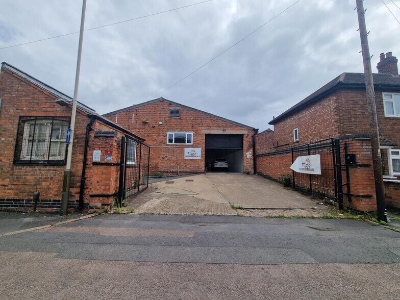 35 Ireton Rd, Leicester à vendre - Photo du bâtiment - Image 3 de 14