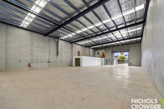 8A Hartwood Ct, Chelsea Heights for lease Interior Photo- Image 2 of 10