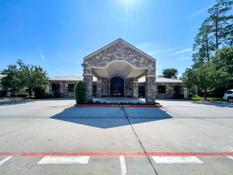 819 Crossbridge Dr, Spring, TX for lease - Building Photo - Image 1 of 3