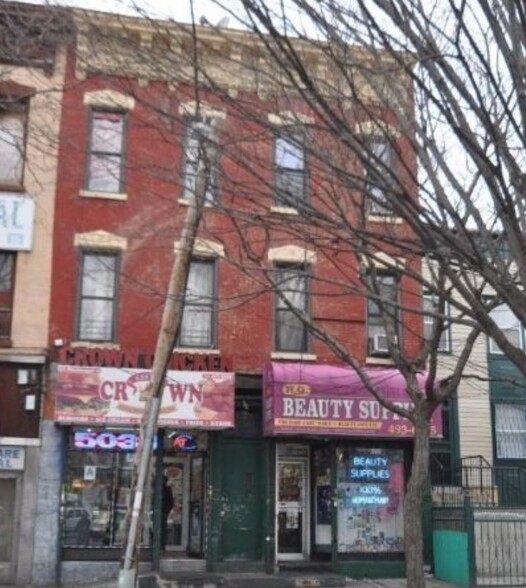 17 Macdougal St, Brooklyn, NY for sale - Building Photo - Image 1 of 3