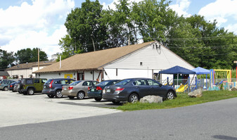 Pine Island Plaza - Day Care Centre