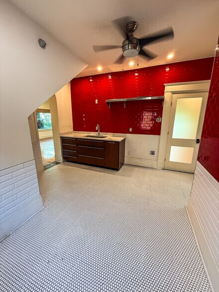 1701 N Stanton St, El Paso, TX à vendre - Photo du bâtiment - Image 2 de 15