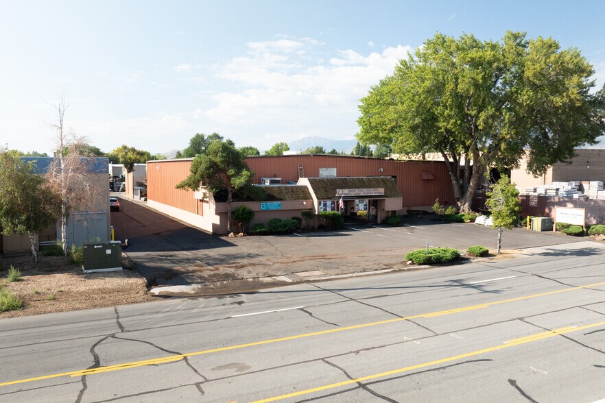 255 Greg St, Sparks, NV à vendre - Photo du bâtiment - Image 2 de 7