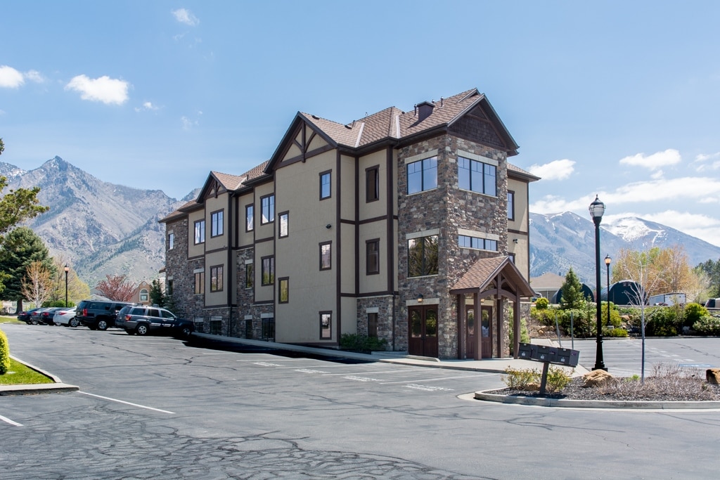 155 W Canyon Crest Rd, Alpine, UT for sale Building Photo- Image 1 of 10