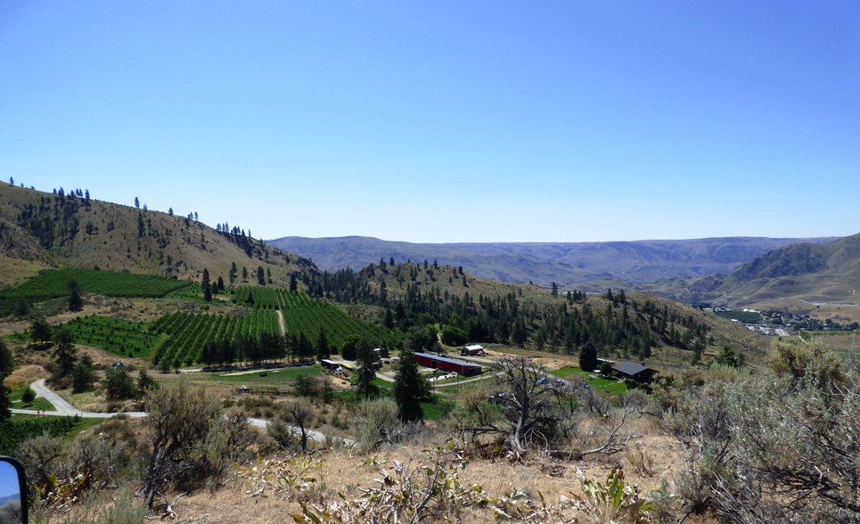 966 Buzzard Perch Ln, Chelan, WA à vendre - Photo du bâtiment - Image 1 de 1