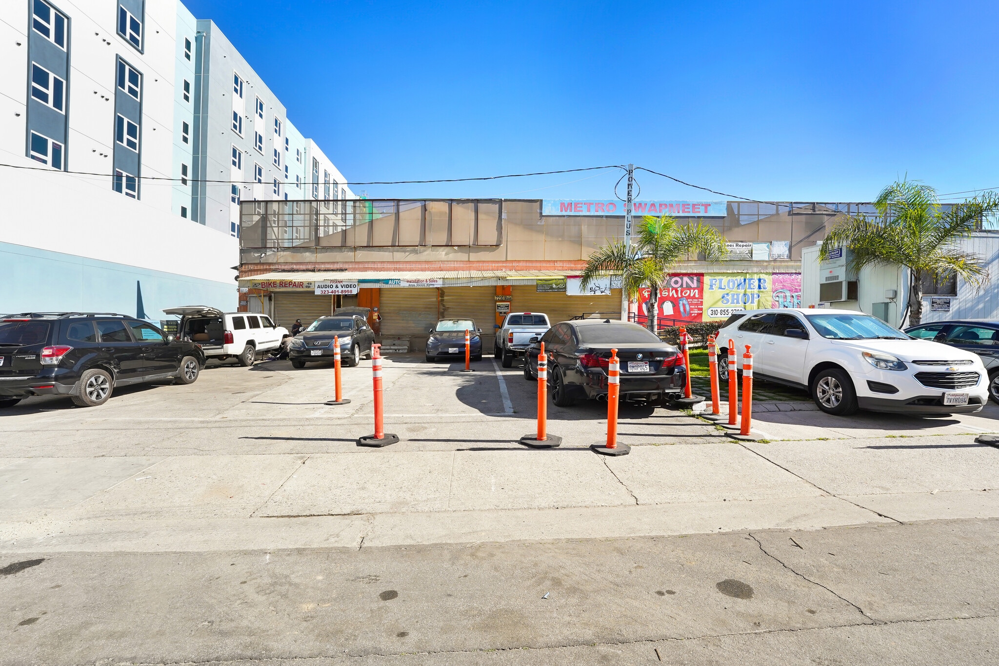7230 Maie Ave, Los Angeles, CA for lease Interior Photo- Image 1 of 10