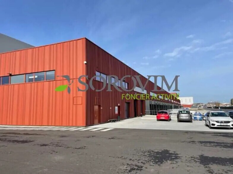 Flex dans Lyon à louer - Photo du bâtiment - Image 3 de 8