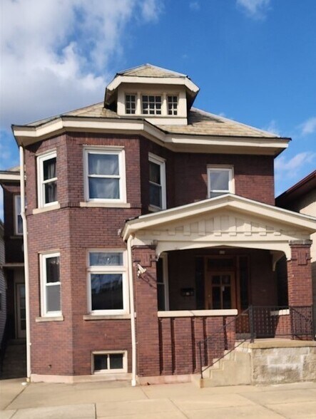 833 Market St, Zanesville, OH for sale - Building Photo - Image 1 of 4