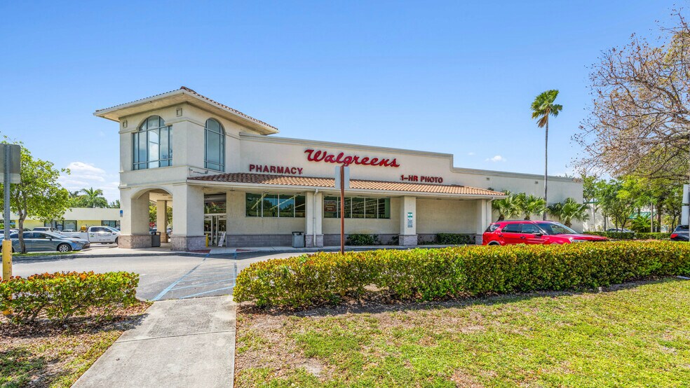 4509 Summit Blvd, West Palm Beach, FL à vendre - Photo du bâtiment - Image 2 de 6