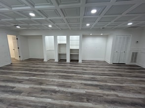 3692 S Plaza Trl, Virginia Beach, VA for lease Interior Photo- Image 1 of 9