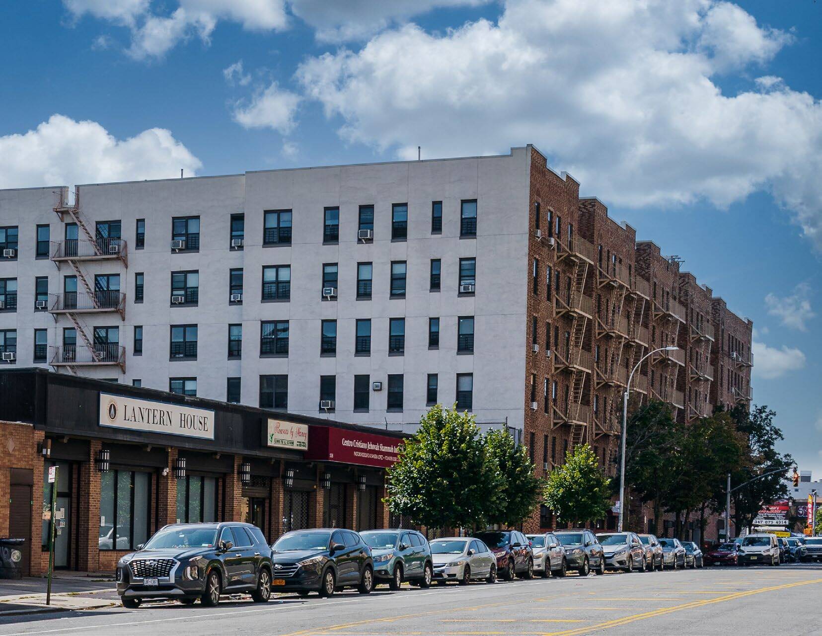 860, 868 & 870 East 147th Street portfolio of 3 properties for sale on LoopNet.ca Building Photo- Image 1 of 7