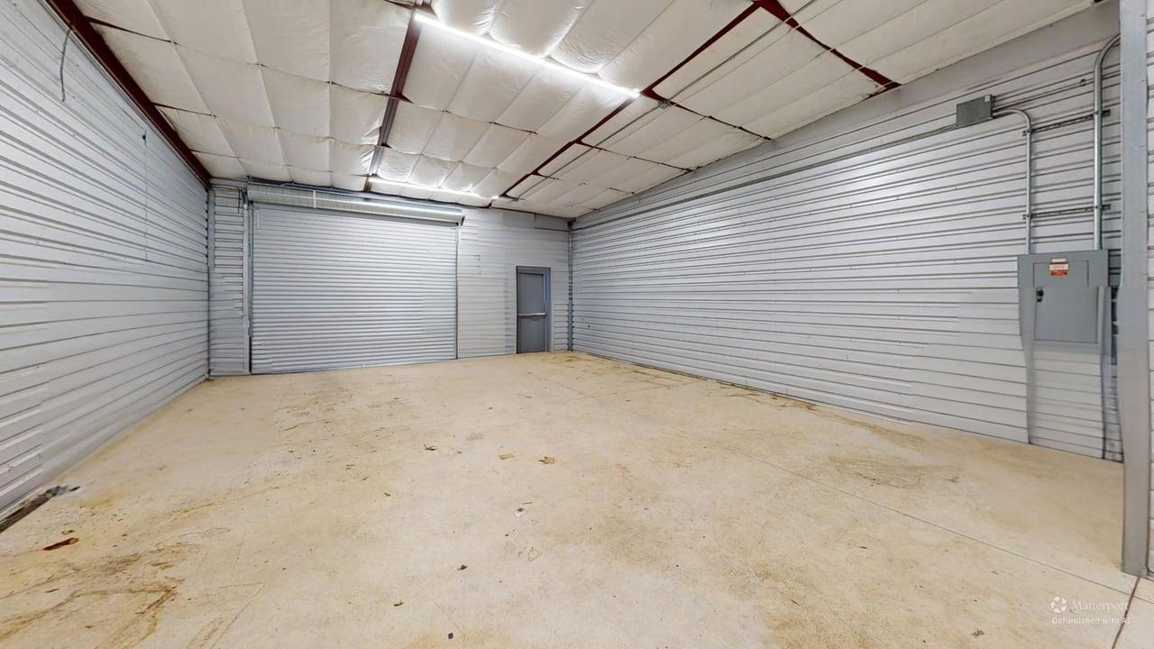 8114 City Base Landing, San Antonio, TX for lease Interior Photo- Image 1 of 7