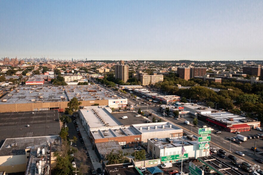 1110 Pennsylvania Ave, Brooklyn, NY à louer - Aérien - Image 3 de 27