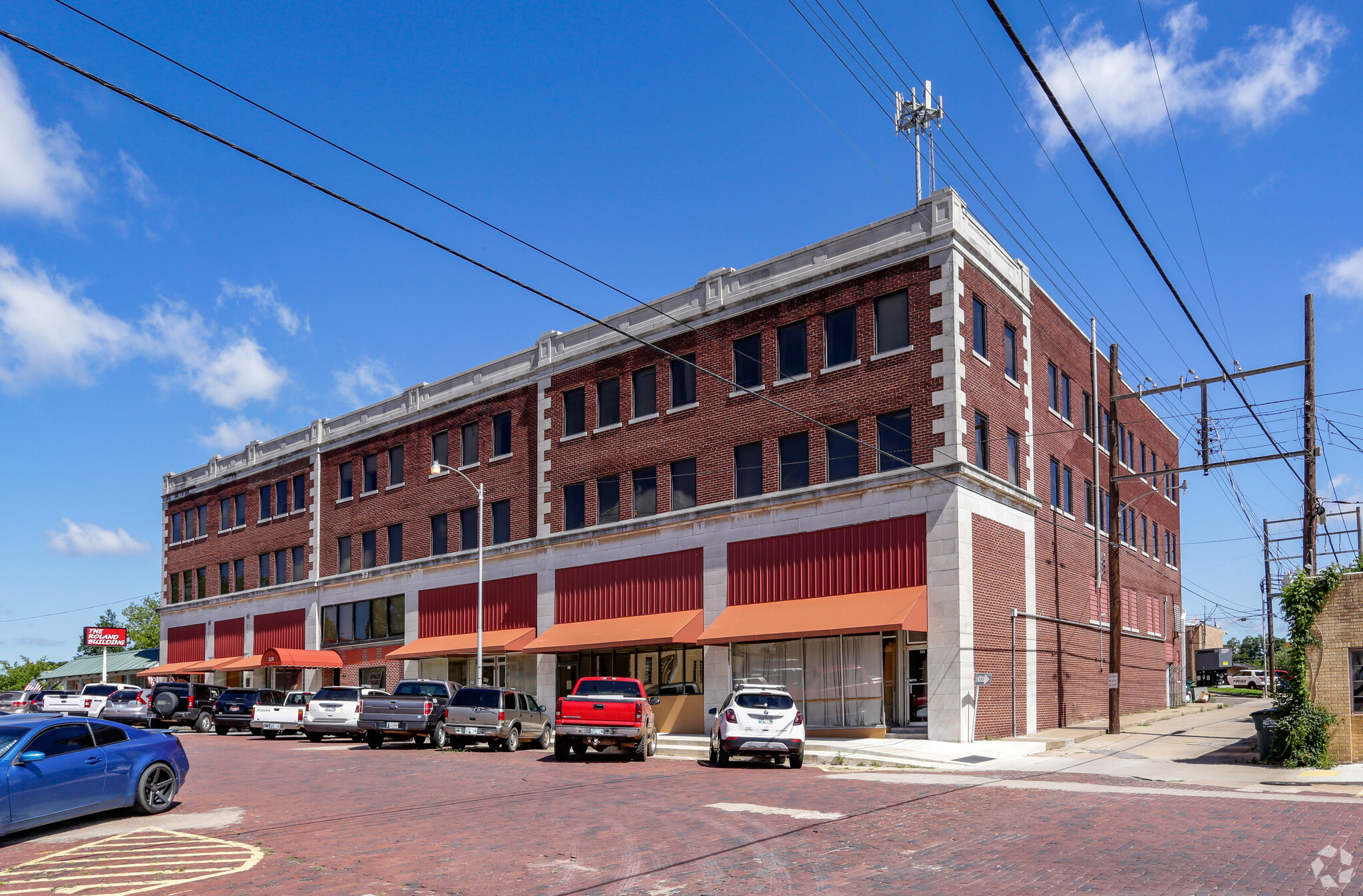 115-121 W 6th Ave, Bristow, OK for sale Primary Photo- Image 1 of 1