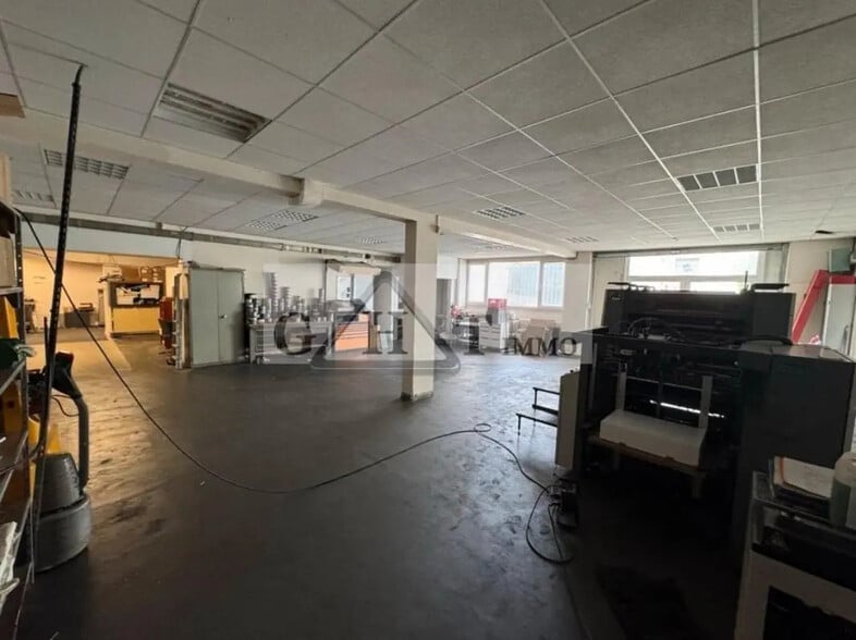 Industrial in Argenteuil for sale - Interior Photo - Image 3 of 19