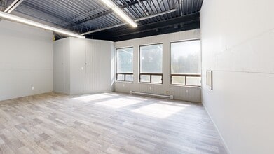 9681-9725 Rue Clément, Montréal, QC for lease Matterport 3D Scan- Image 1 of 5