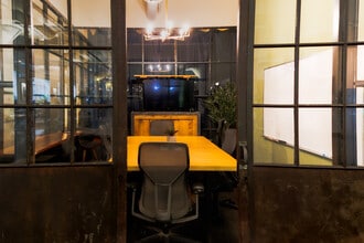 1010 W Lake St, Minneapolis, MN for lease Building Photo- Image 2 of 12