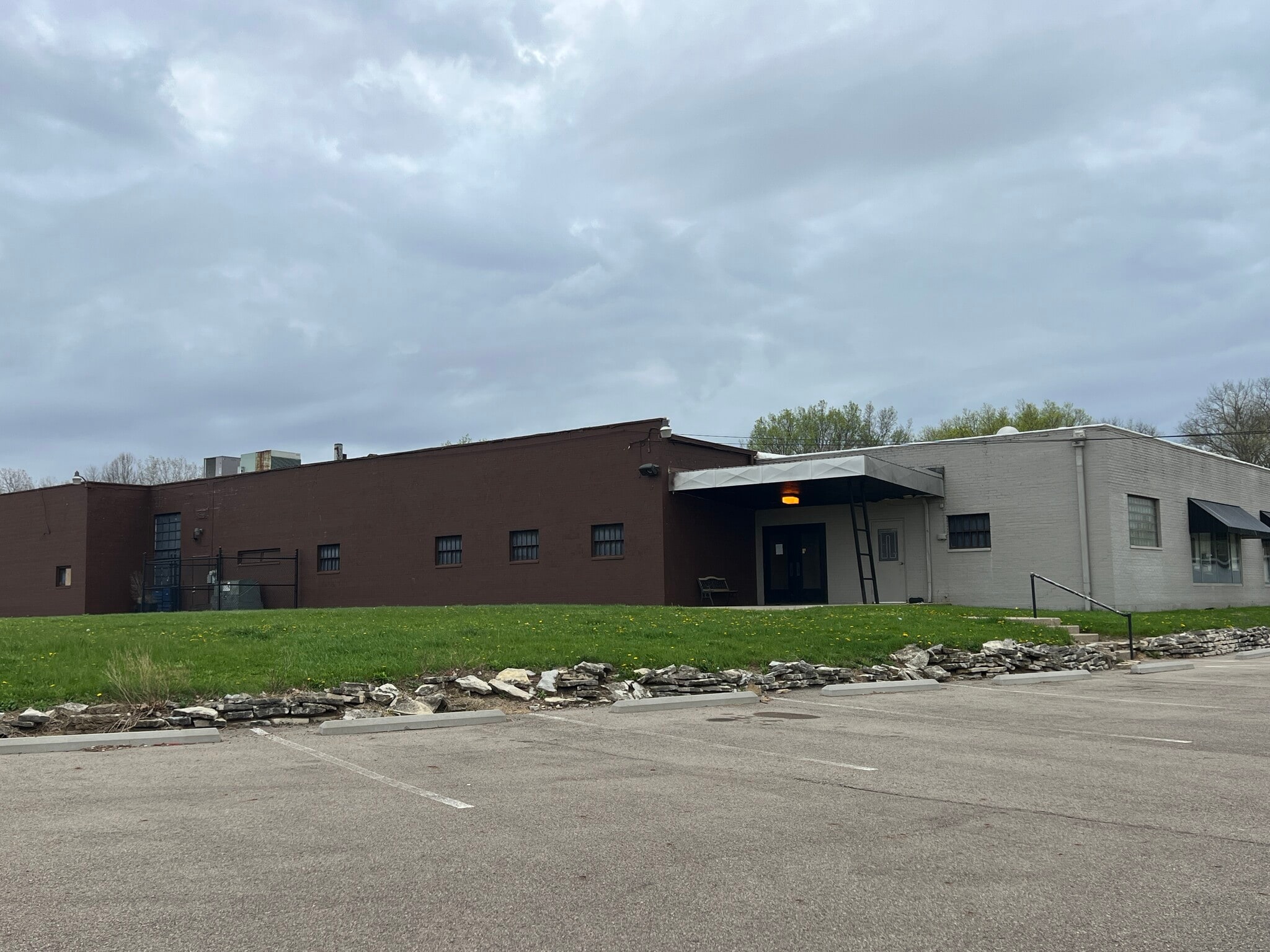 8433 N Cr-25a, Piqua, OH à vendre Photo du bâtiment- Image 1 de 6