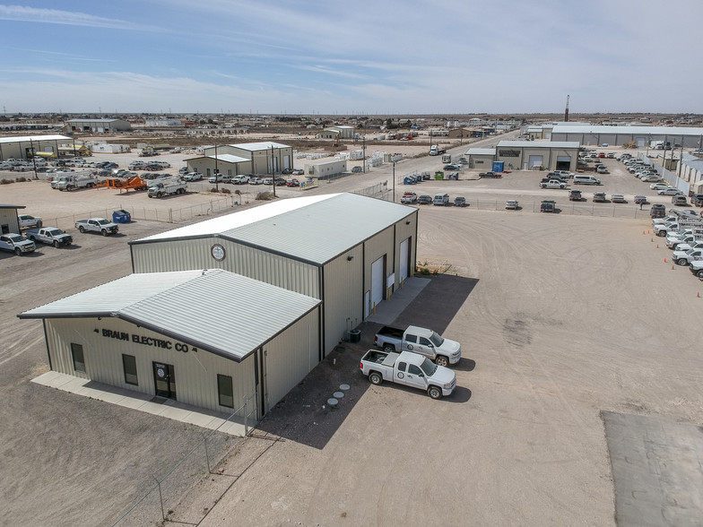 7303 N FM 1788, Midland, TX à vendre - Photo du bâtiment - Image 1 de 1