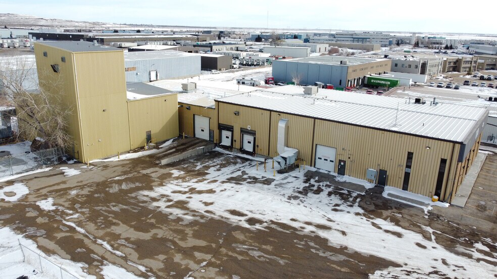 363 Maxwell Cres, Regina, SK à louer - Photo du bâtiment - Image 2 de 6