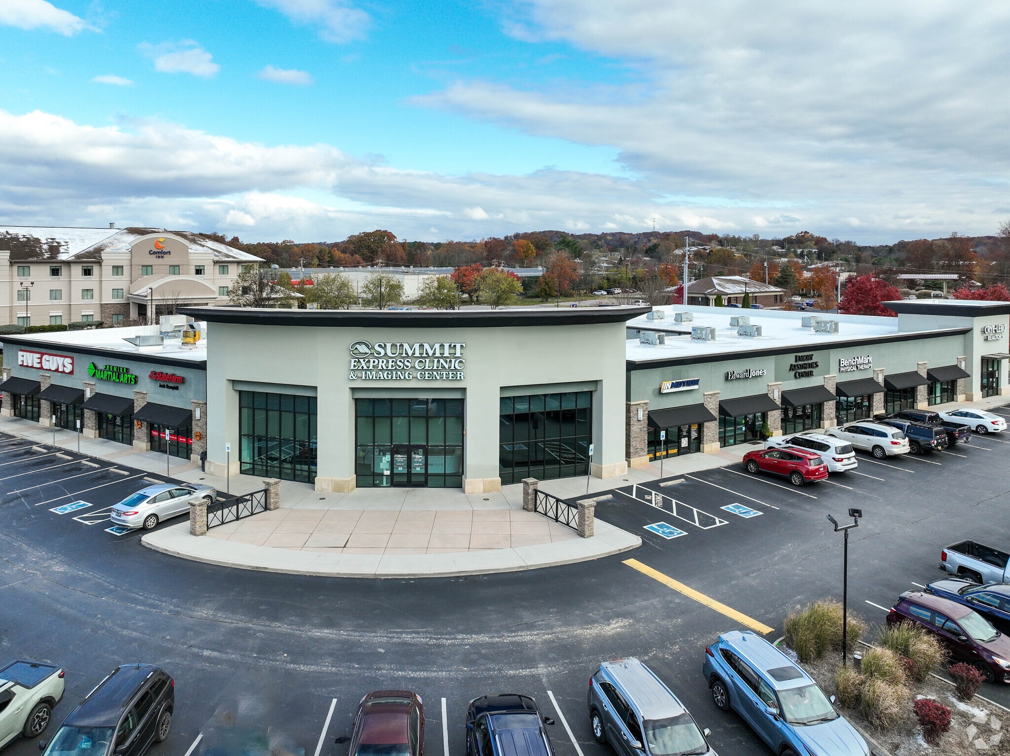 7531-7569 Barnett Way, Powell, TN for lease Primary Photo- Image 1 of 34