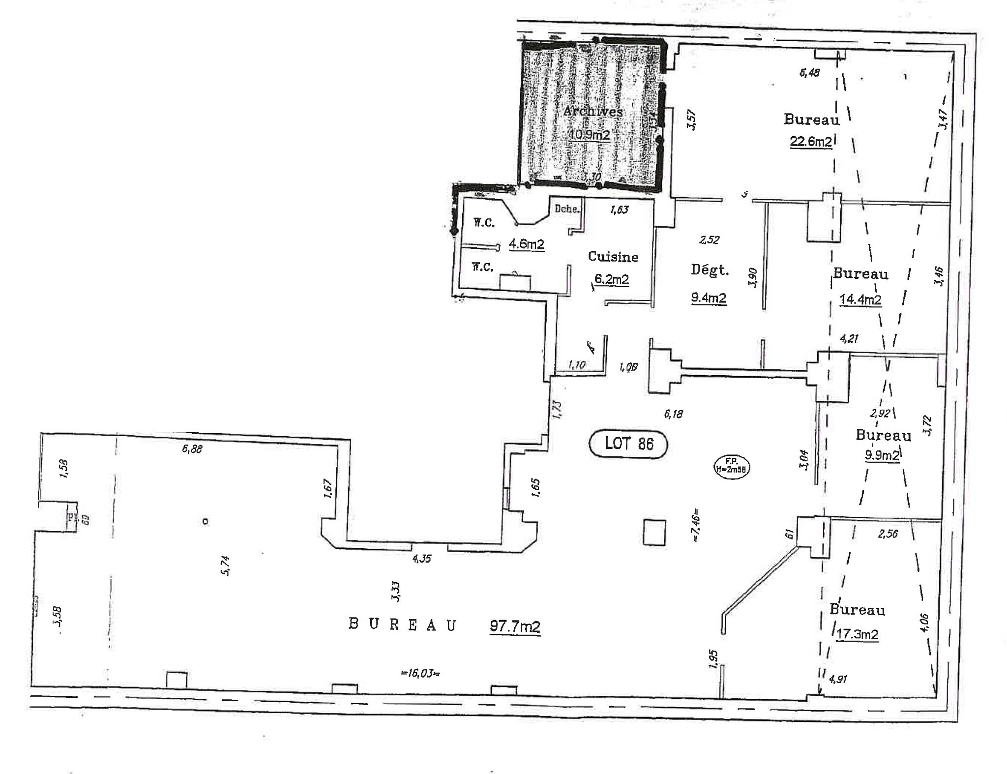 Multifamily in Paris for sale Primary Photo- Image 1 of 2