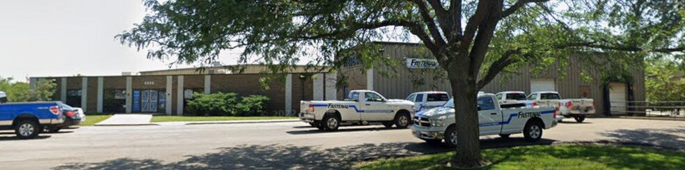 2935 Eastrock Dr, Rockford, IL à vendre - Photo du bâtiment - Image 2 de 2