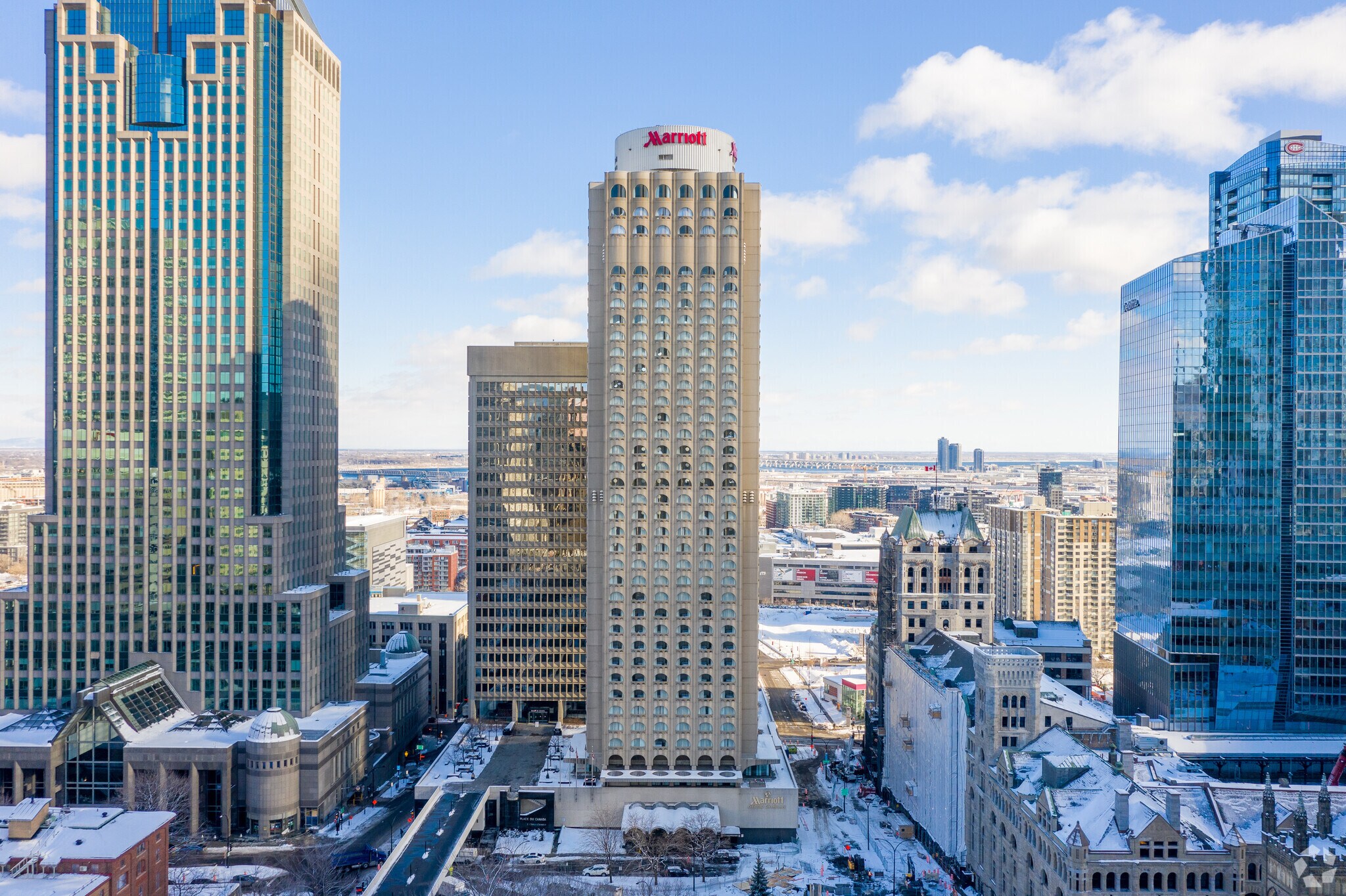 1050 Rue de la Gauchetière O, Montréal, QC for sale Building Photo- Image 1 of 1