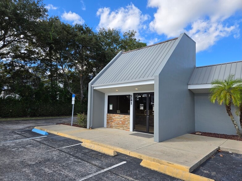 221 W State Road 434, Longwood, FL for sale - Building Photo - Image 2 of 21