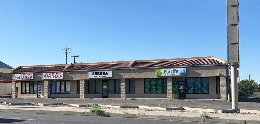 4000-4012 Menaul Blvd NE, Albuquerque, NM for lease - Building Photo - Image 1 of 11