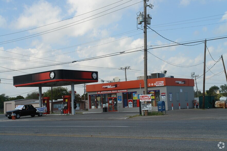 5420 Leopard St, Corpus Christi, TX for sale - Primary Photo - Image 1 of 1