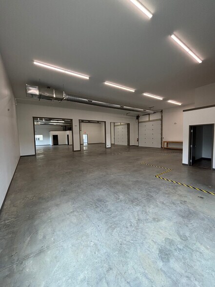 1031 Parkway Dr, Spring Hill, TN à louer - Photo intérieure - Image 3 de 4