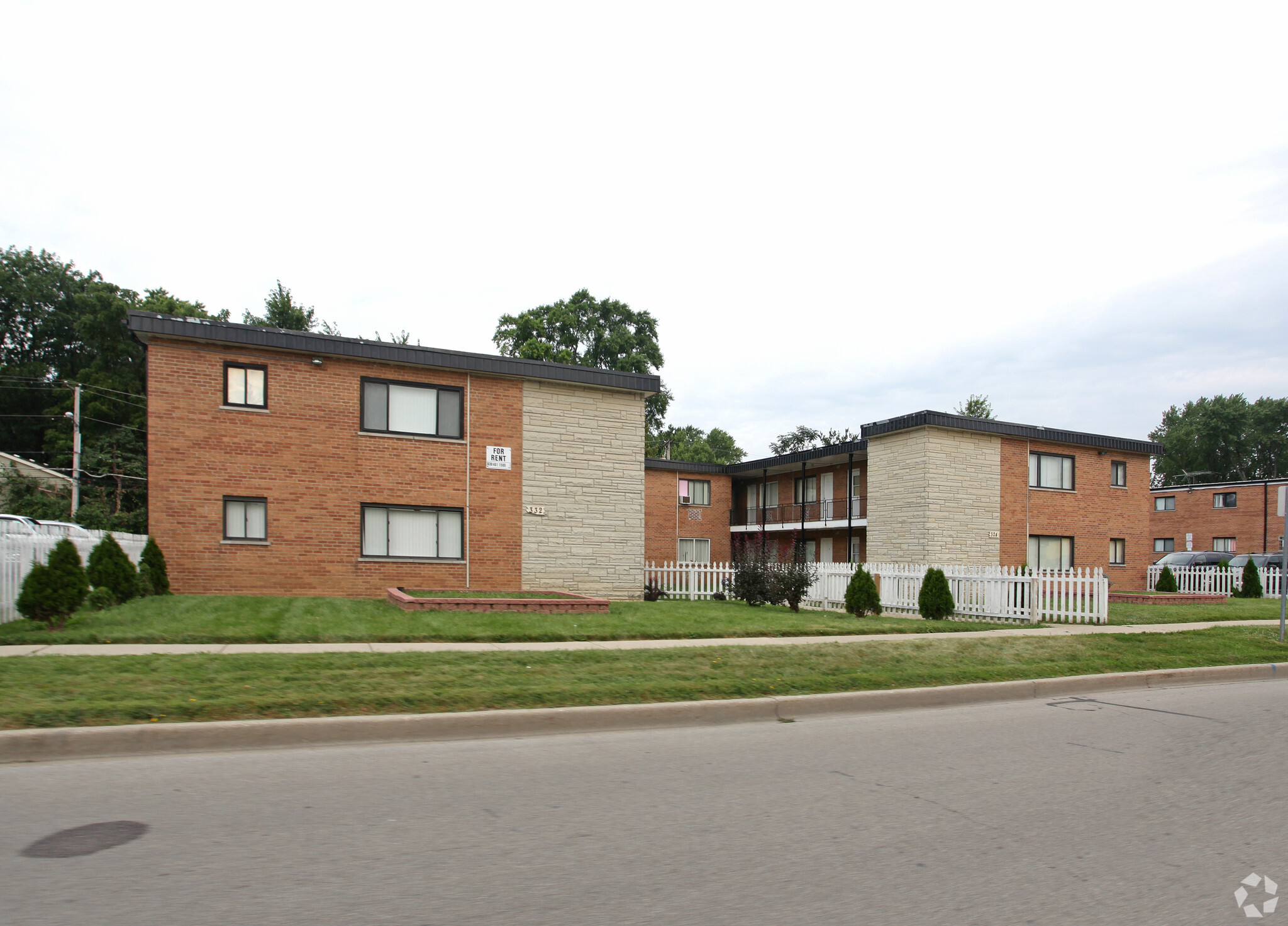 306-314 Wilson Ave, West Chicago, IL for sale Primary Photo- Image 1 of 6