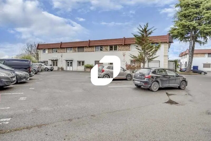 Flex dans Massy à louer - Photo du bâtiment - Image 3 de 14