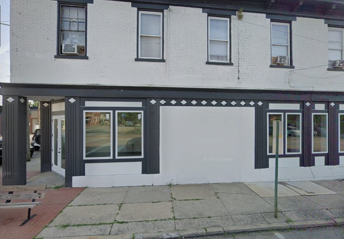200-206 Dunn St, Cincinnati, OH à louer Photo du bâtiment- Image 1 de 6