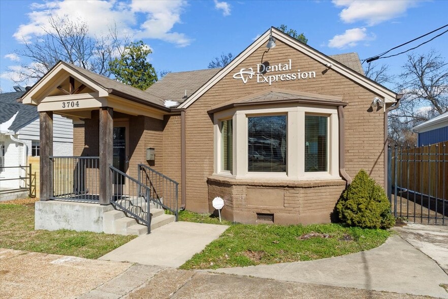 3704 Summer Ave, Memphis, TN for lease - Building Photo - Image 1 of 6