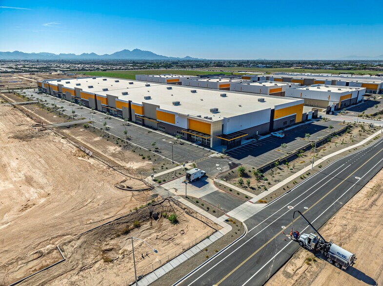 SEC Ellsworth Road & Pecos Rd, Mesa, AZ à louer - Photo du bâtiment - Image 3 de 21