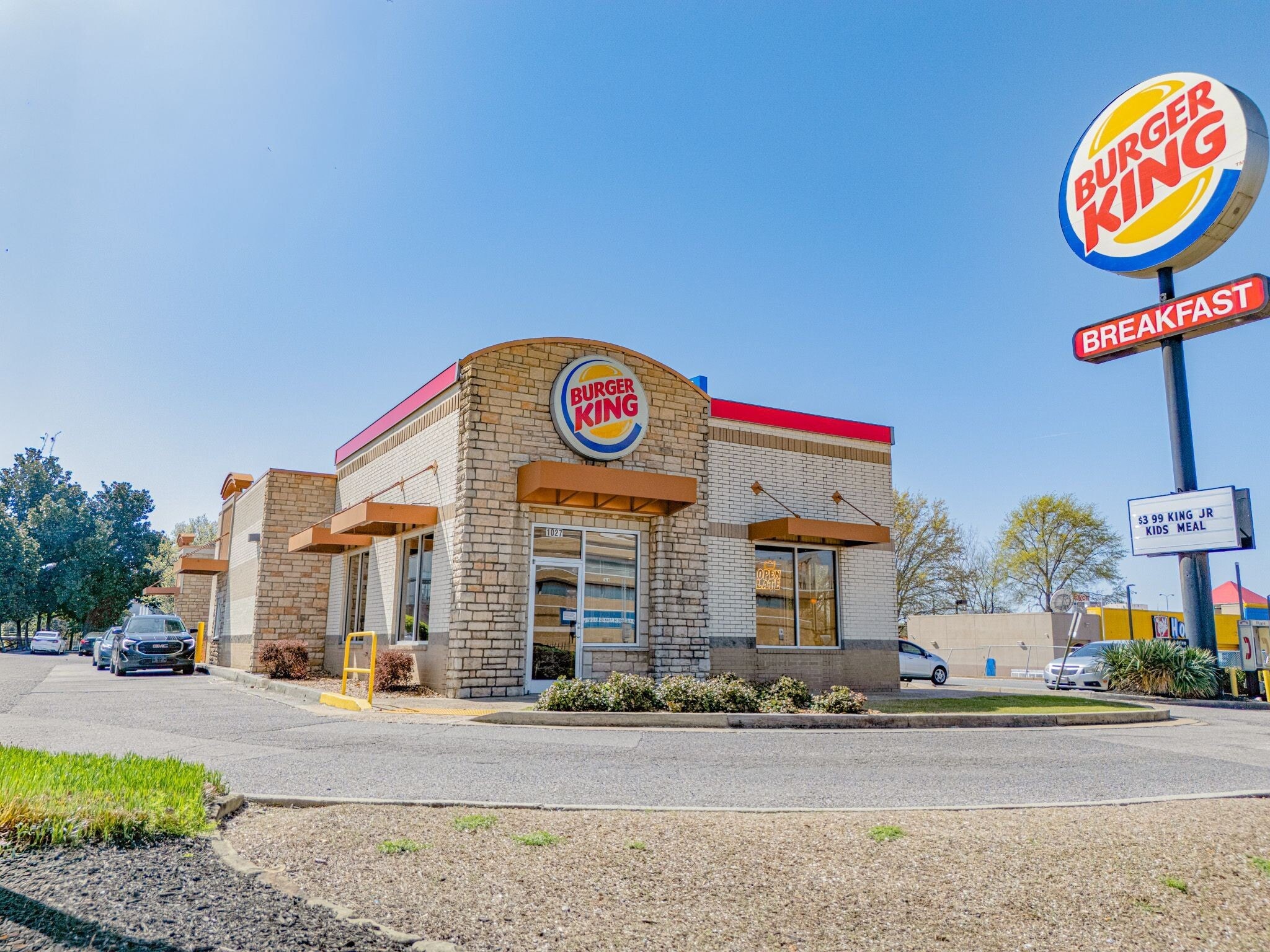 1027 Union Ave, Memphis, TN for sale Primary Photo- Image 1 of 4