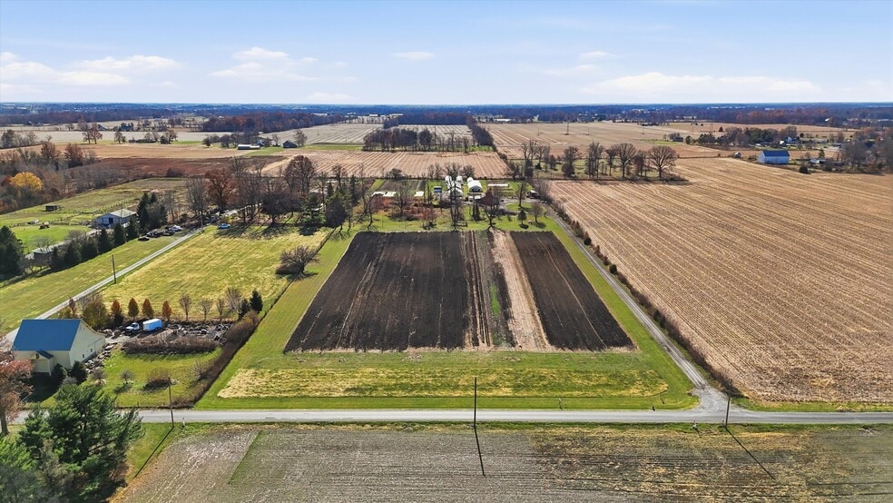 2335 W 236th St, Sheridan, IN for sale - Building Photo - Image 2 of 34