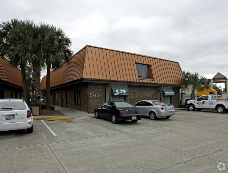 505 Deltona Blvd, Deltona, FL for sale - Building Photo - Image 1 of 7