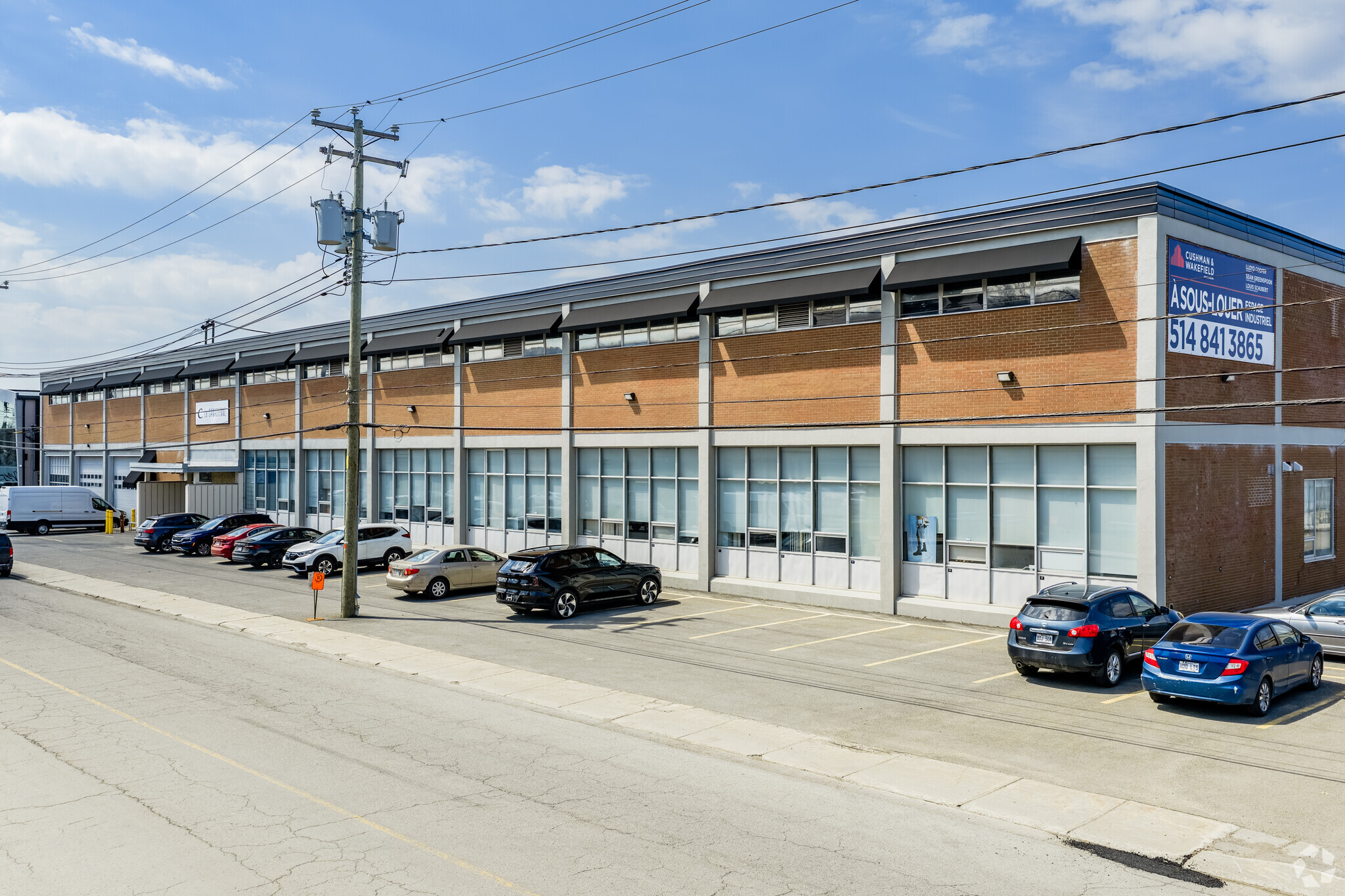 5745 Rue Paré, Mt Royal, QC for lease Primary Photo- Image 1 of 5