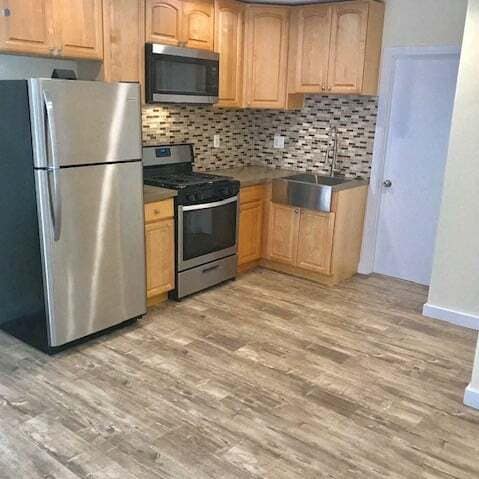 1103 W 64th St, Los Angeles, CA for sale - Building Photo - Image 3 of 16