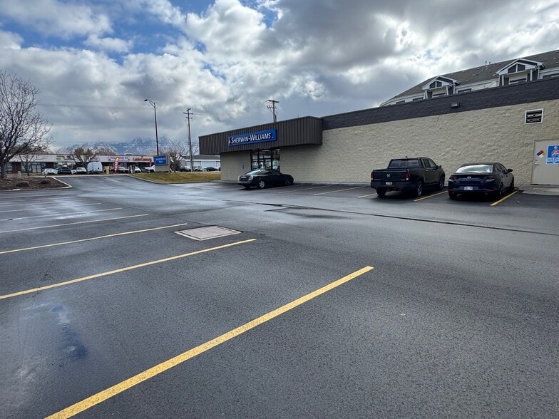 9152 S 700 E, Sandy, UT for lease - Building Photo - Image 2 of 4