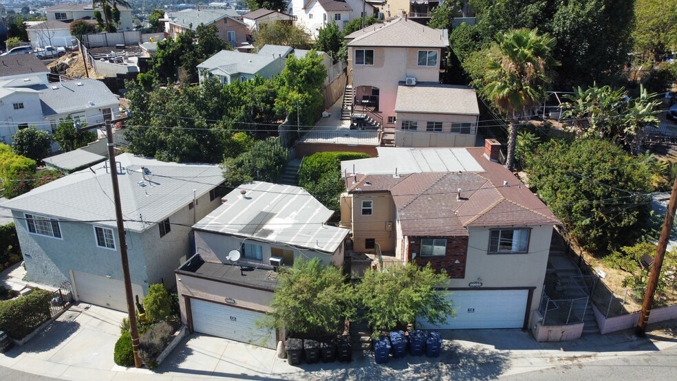 3733 Bostwick St, Los Angeles, CA à vendre - Photo du bâtiment - Image 2 de 5